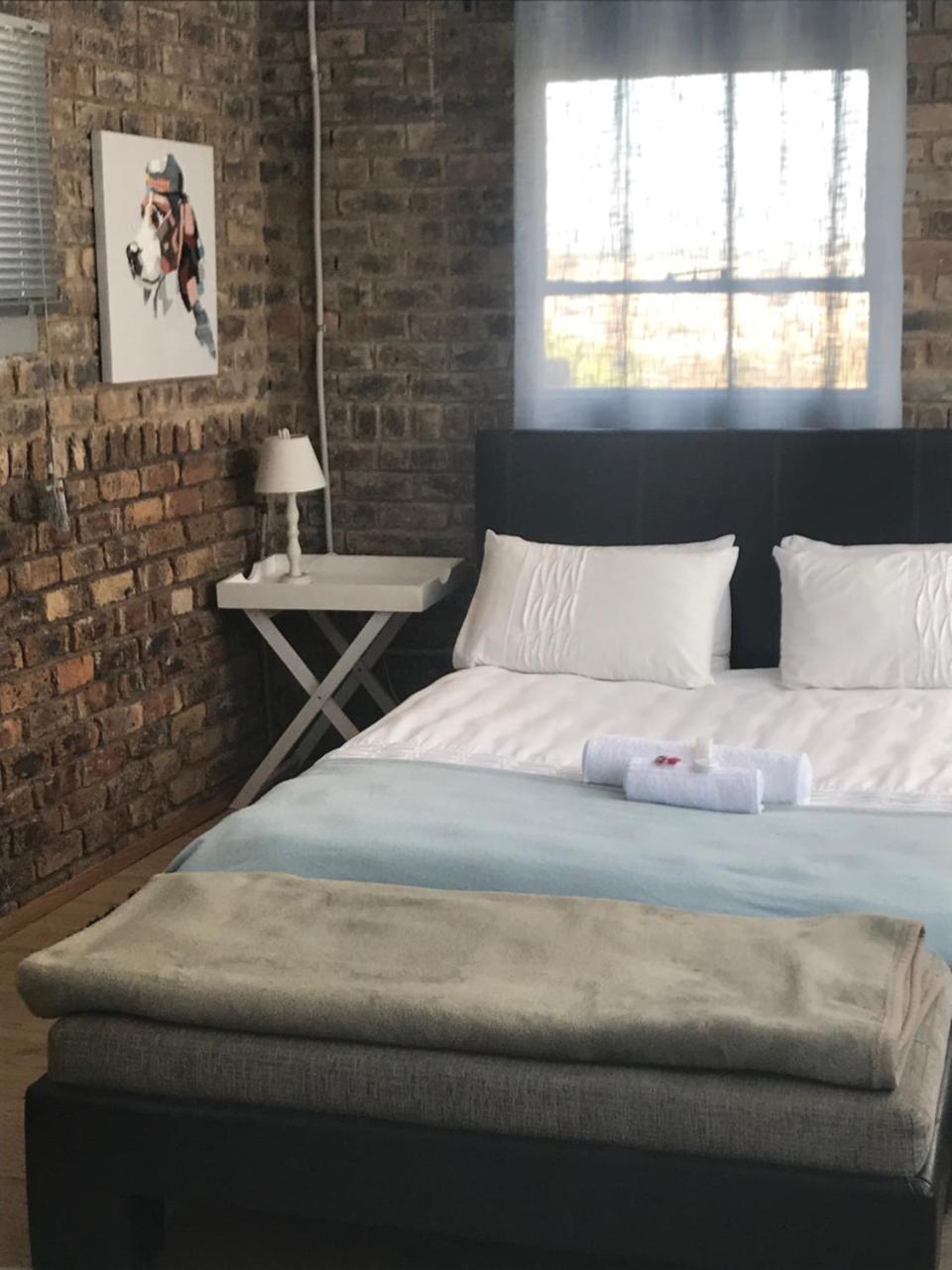 Midrand Guesthouse - Tasa Zewnętrze zdjęcie